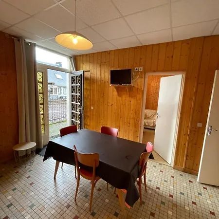 Prairie Mont-dore 7 *